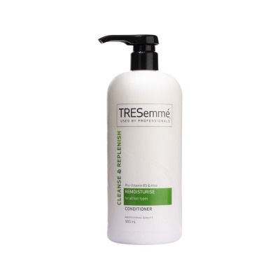 TRESEMME Conditioner Remoisturise 900ml