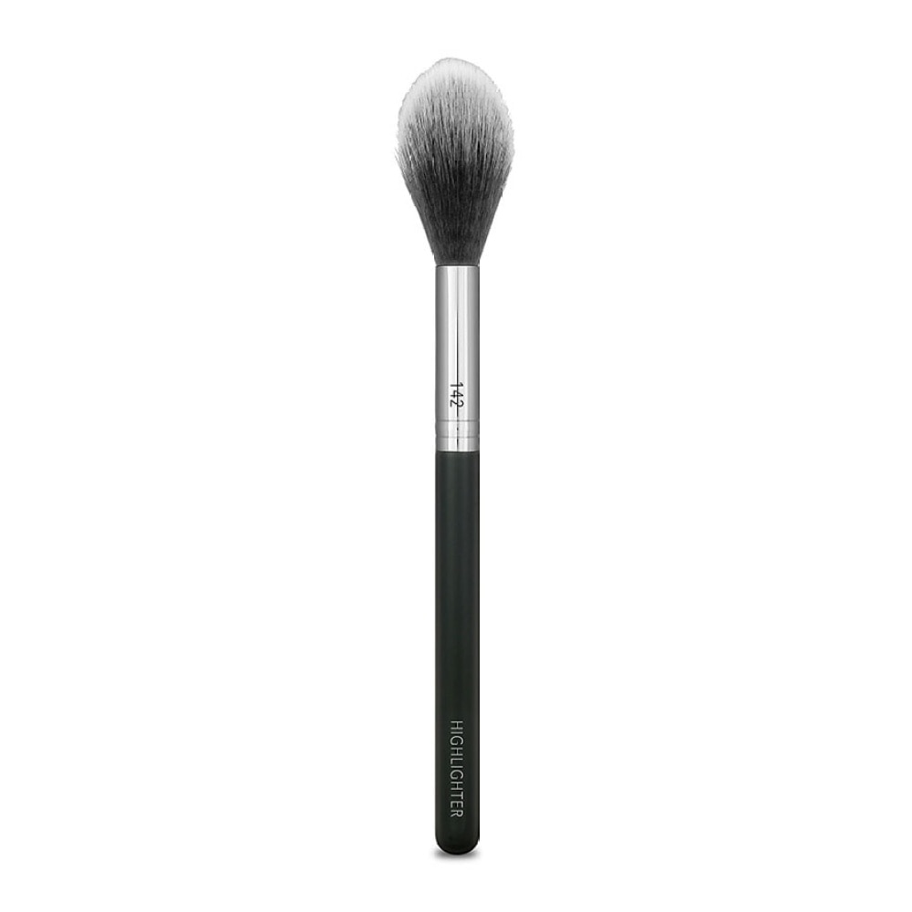 Professional N°142 Detailed Highlighter Brush