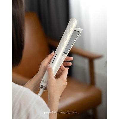 QUICO LIGHT ANTI-FRIZZ STRAIGHTENER(WHITE)(SUPPLIER DELIVERY–5 WORKING DAYS)