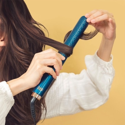 QUICO LIGHT ANTI-FRIZZ STRAIGHTENER(BLUE)(SUPPLIER DELIVERY–5 WORKING DAYS)